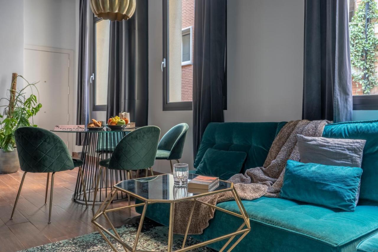 Tsa La Rosa Apartment Barcelona Luaran gambar