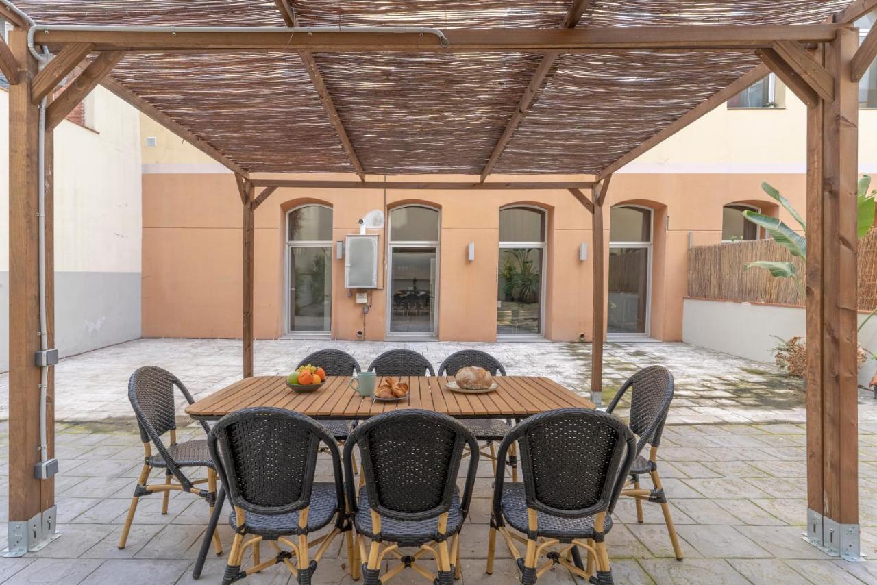 Tsa La Rosa Apartment Barcelona Luaran gambar
