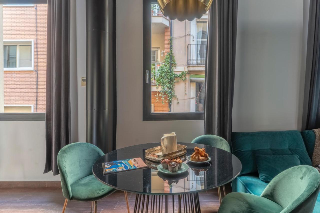 Tsa La Rosa Apartment Barcelona Luaran gambar